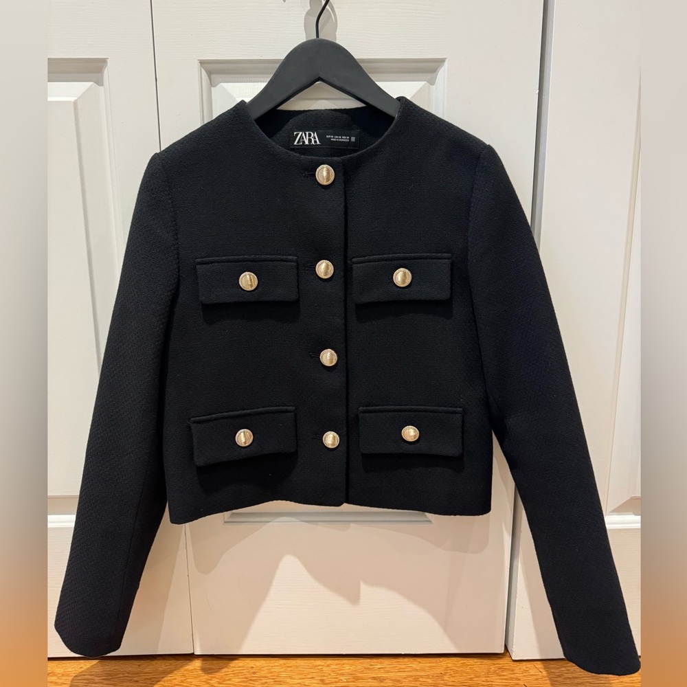Zara Women's Black Cropped Jacket | sz XS